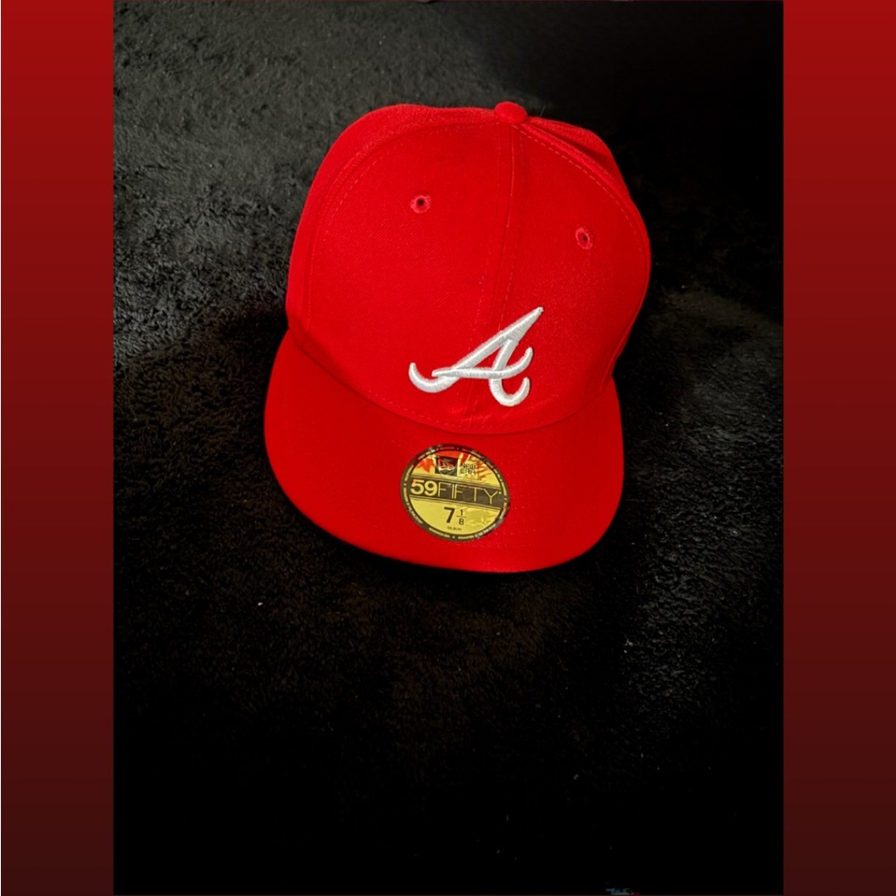 Red 59FIFTY fitted Atlanta braves hat